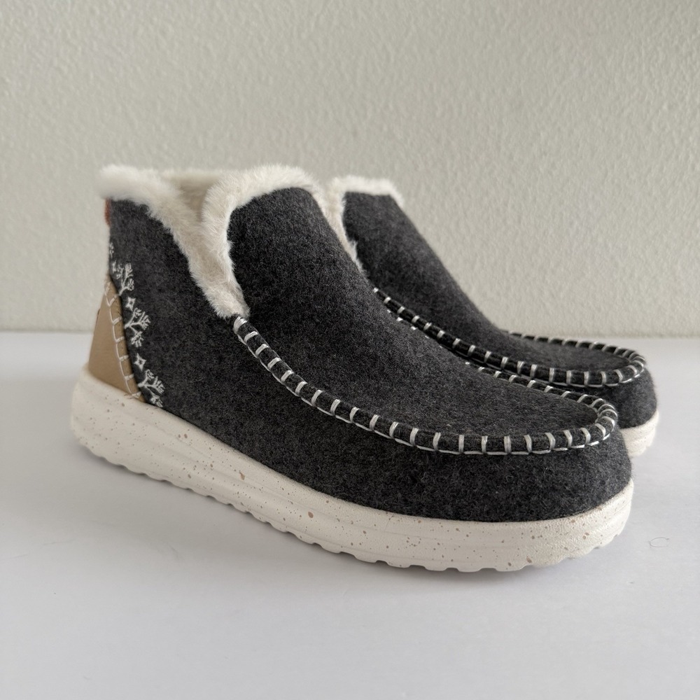 Hey Dude Womens Size 7 Denny Faux Shearling Gray Ankle Boots Cozy